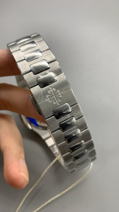 Patek Philippe Nautilus Moon Phase Stainless Steel 5712/1A-001 40 MM