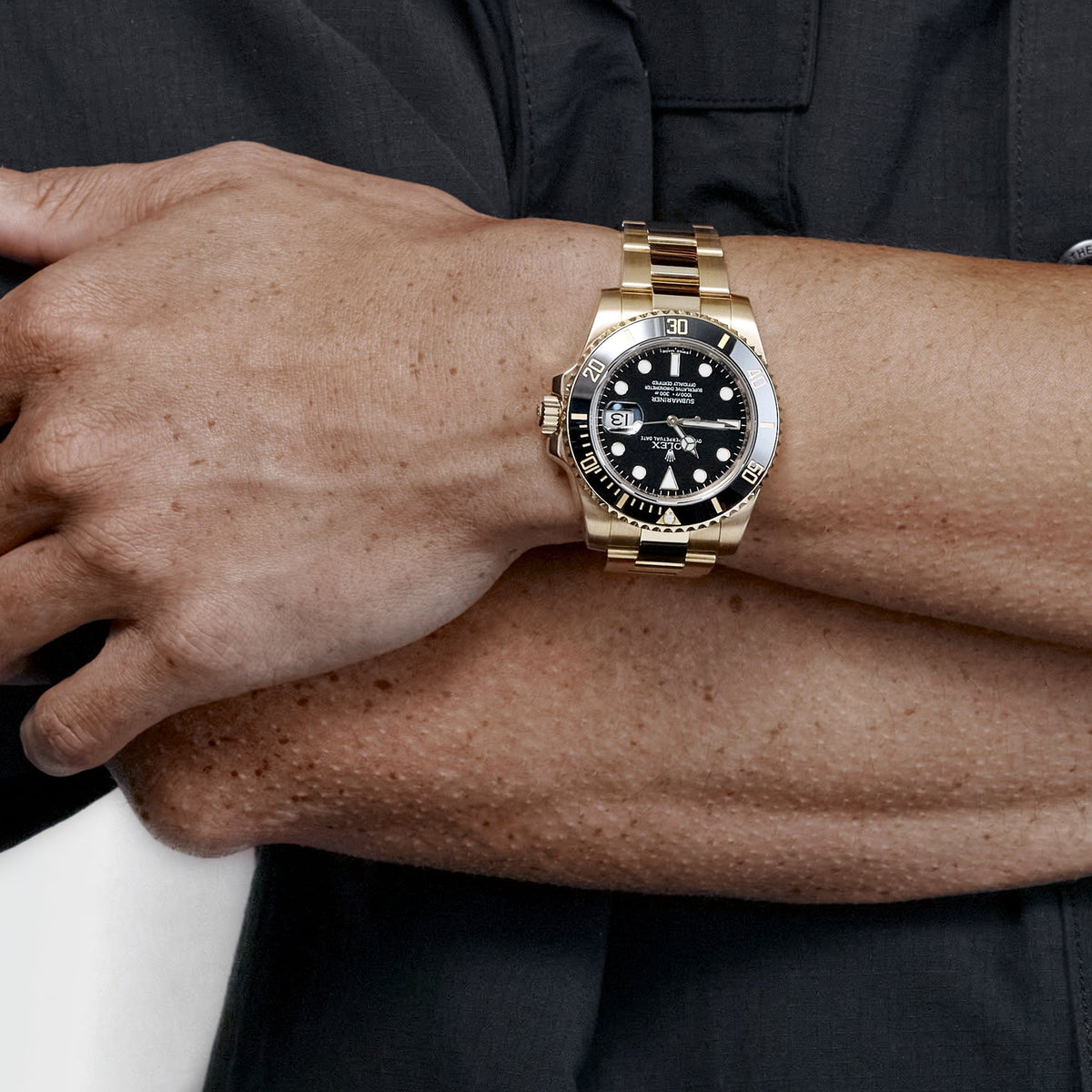 Rolex Submariner Date 116618LN Yellow Gold Black Dial 40 MM